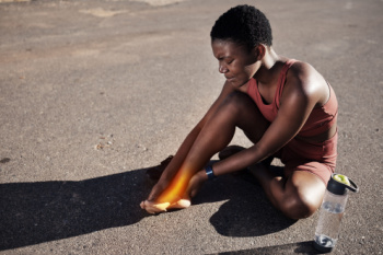 Why Your Feet Hurt and When to See a Podiatrist